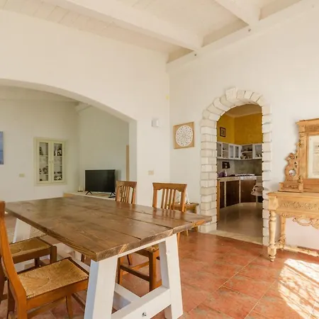 Nyaraló Casa Montelci *